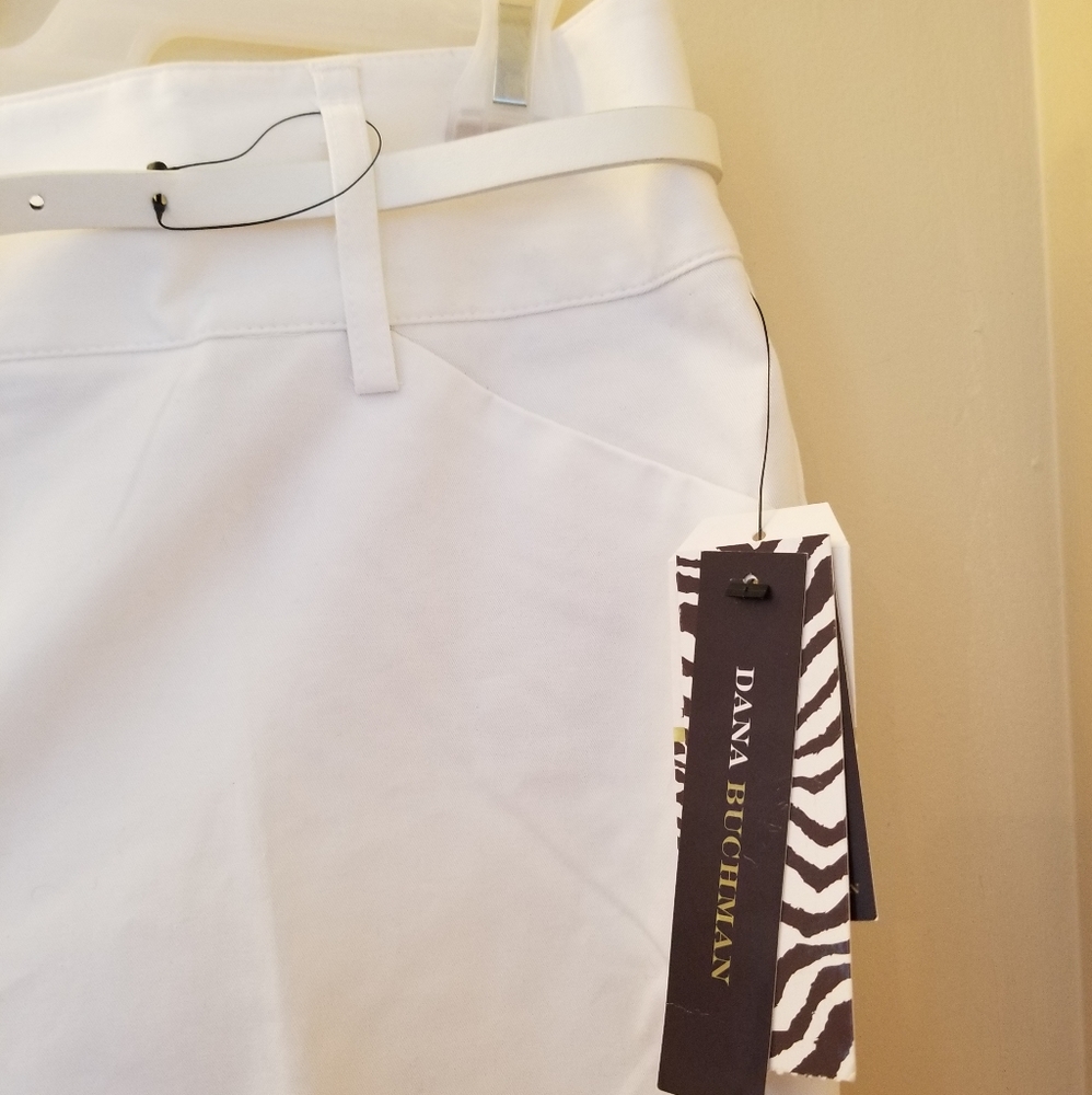 NWT Dana Bachman White Bermuda Shorts 12